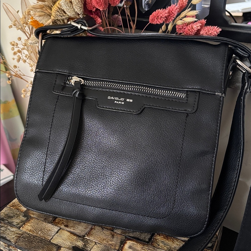 DAVID JONES PARIS Black Crossbody Bag Adjustable Buckle Strap Faux Leather - Picture 3 of 12